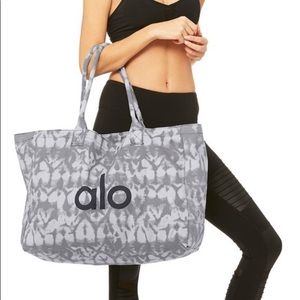 ALO Yoga Shopper Canvas Tote in Grey Tie-dye NEW